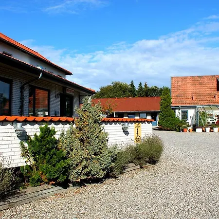 Hotel apartamentowy Medio